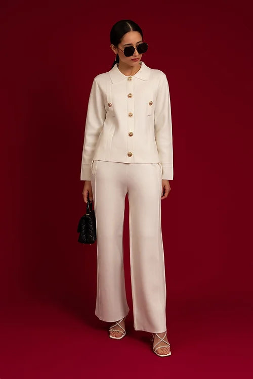 CST-F2479 ECRU BUTTON DOWN TOP