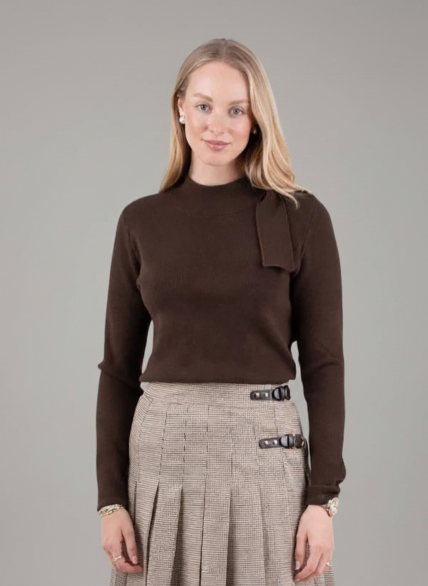 MUN-MNA7045 CHOCOLATE CLEO BOW TOP