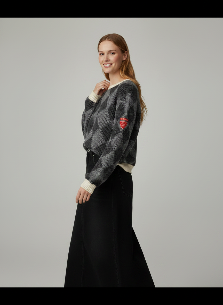 PAR-T563 GREY ARGYLE KNIT TOP