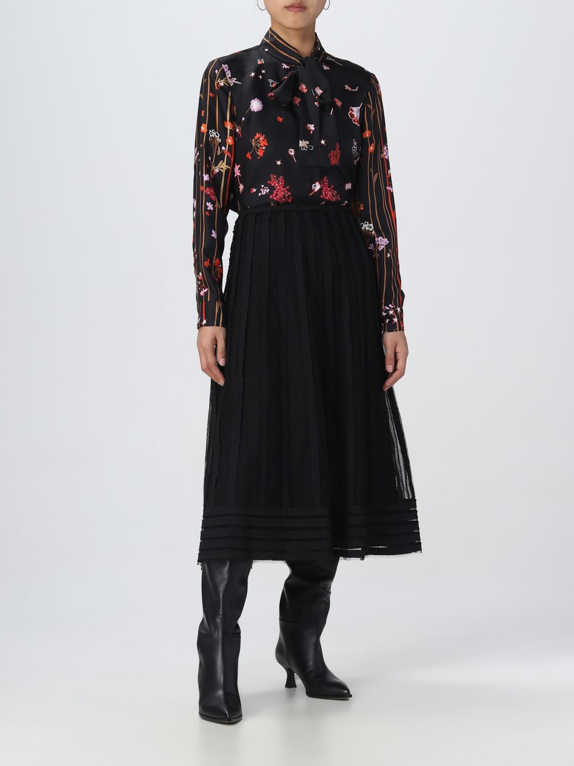 RDV-1R0ABK456N5 BLACK&RED BLOUSE