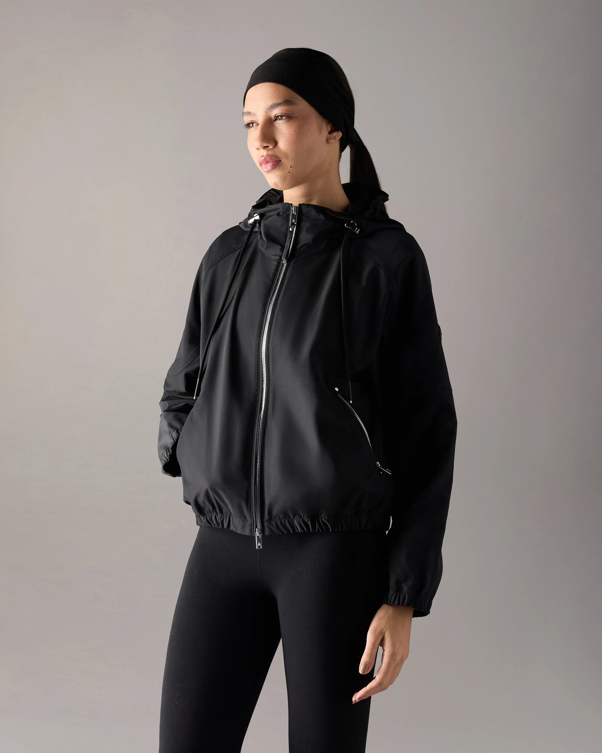MKN-M16LJ180 BLACK ELEVATE HOODED JACKET