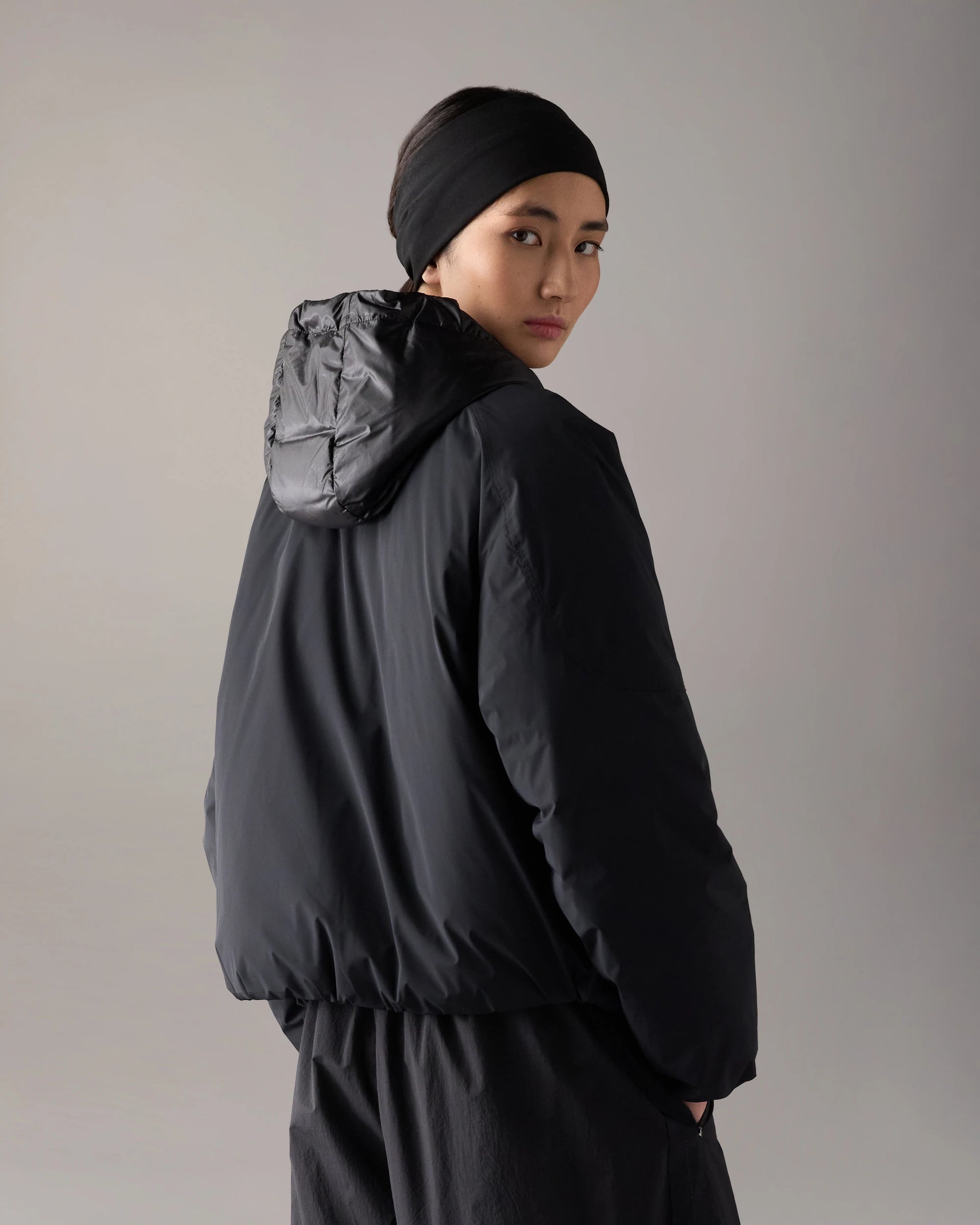 MKN-M35LB046 BLACK TEGAN BOMBER JACKET