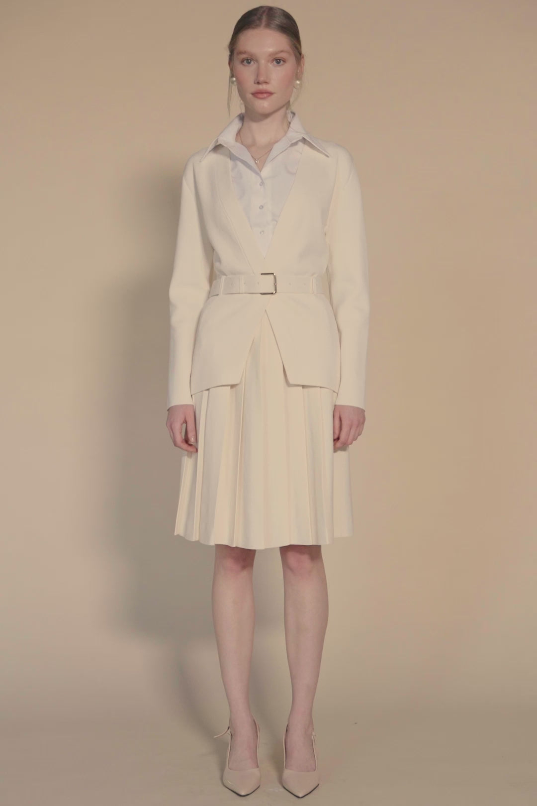 APP-S26-1100 BELTED WHITE BLAZER