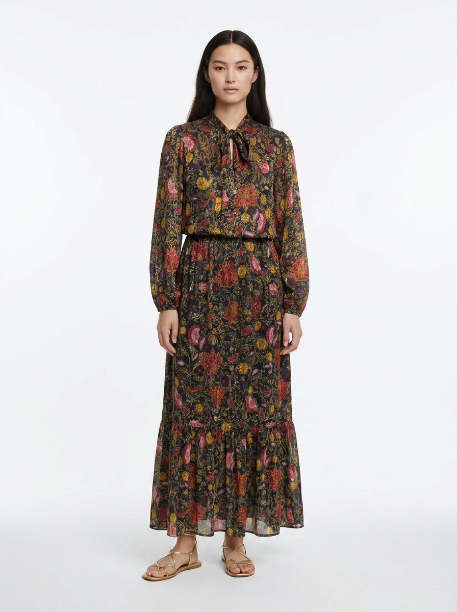 TWS-262AP2230 NAVY FLORAL PRINT SKIRT