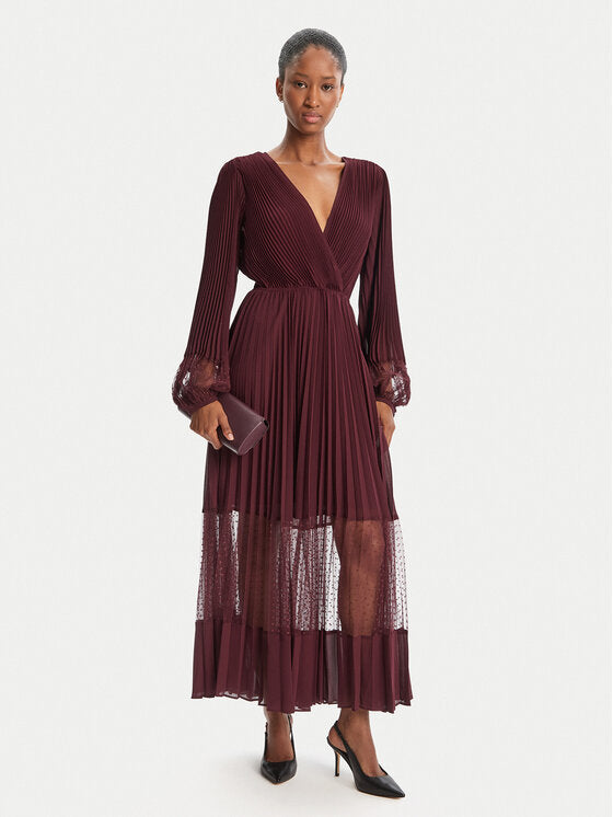 TWS-252TP2641 WINE PLEATED ORGANZA DRESS