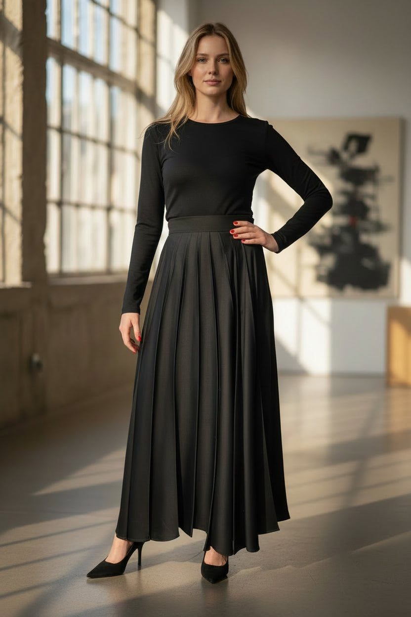 FRL-2645 BLACK SATIN PLEATED SKIRT