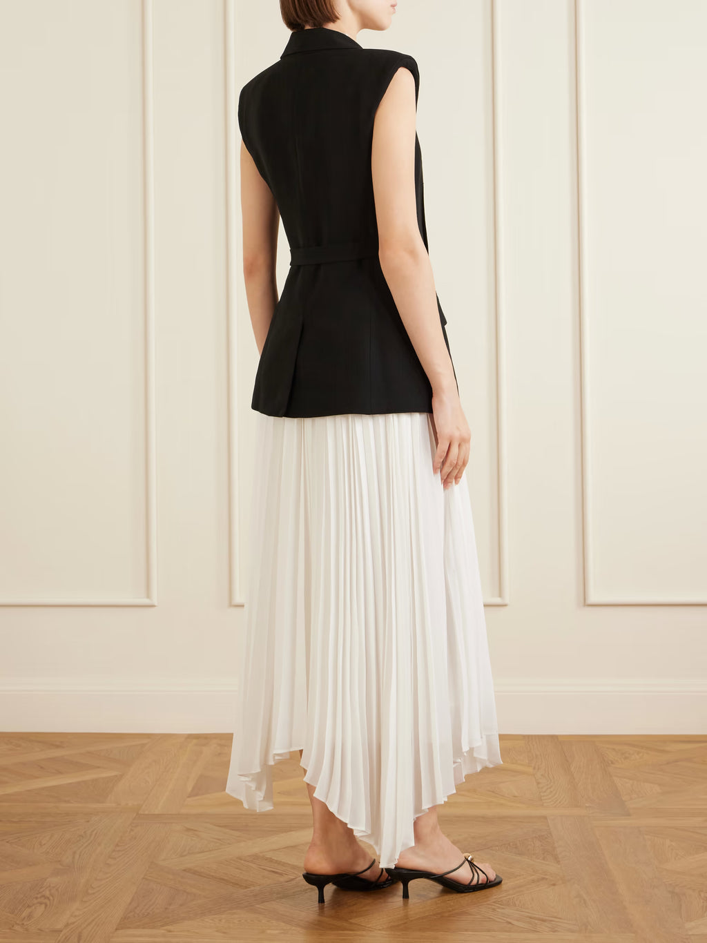 SMK-HELENA BLACK&WHITE COMBO BLAZER DRESS
