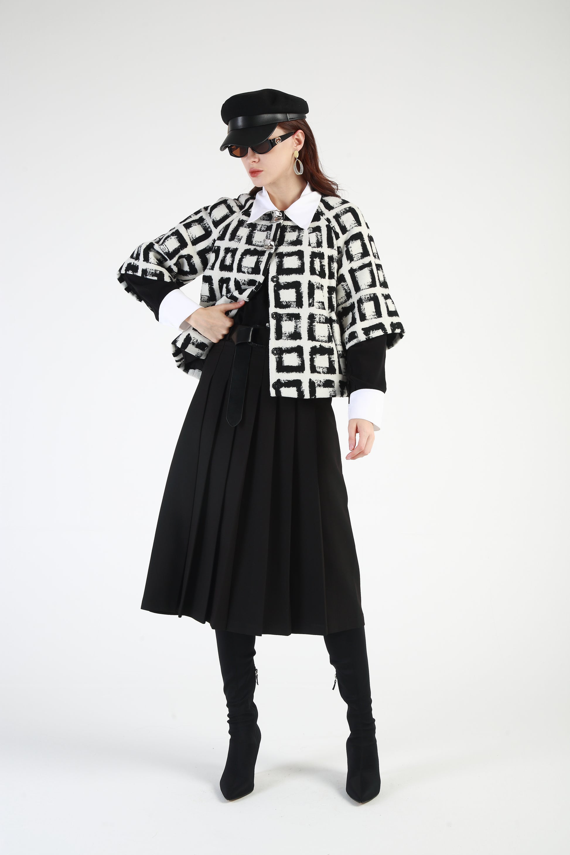 BNI-Y-24312 WHITE&BLACK PRINT JACKET