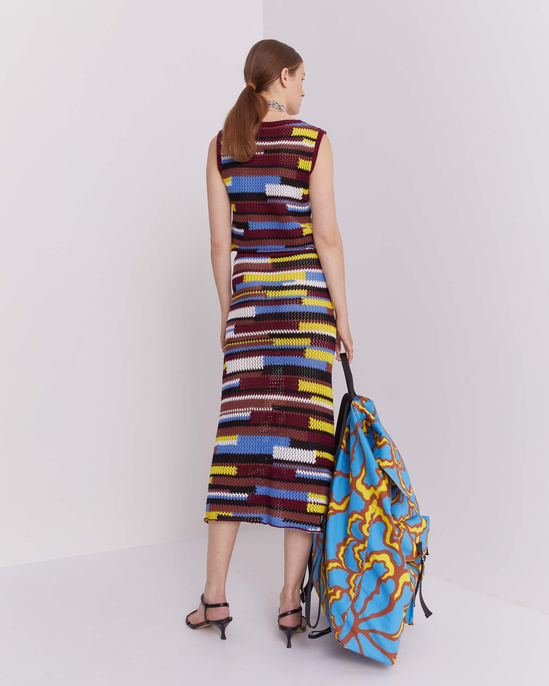 SFZ-23FE8353CROCHET BROWN KNIT VEST