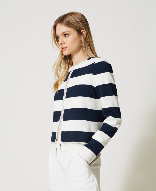 TWS-231TP229A WHT&NAVY CARDIGAN