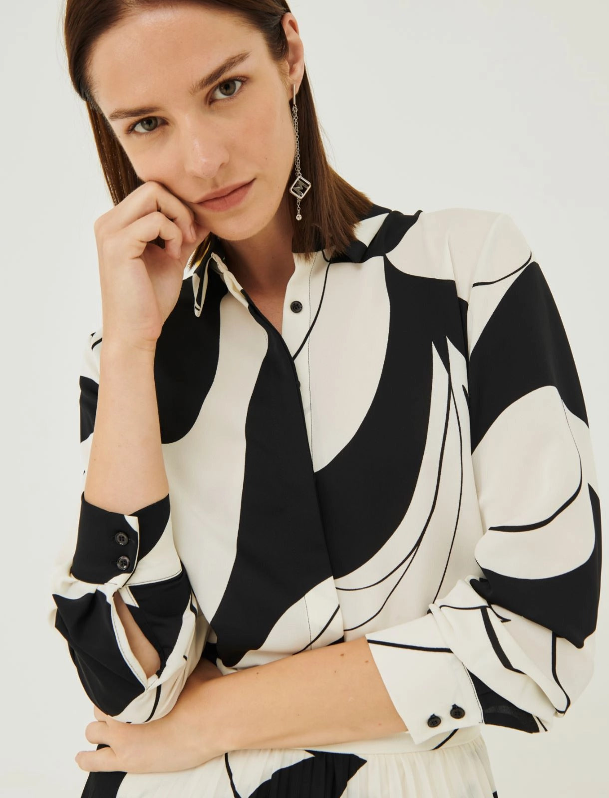 MRL-STAR&SVAGO BLACK&WHITE SET