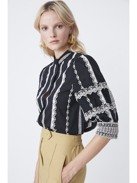 SUN-S23C075 LOA BLACK&WHITE BLOUSE