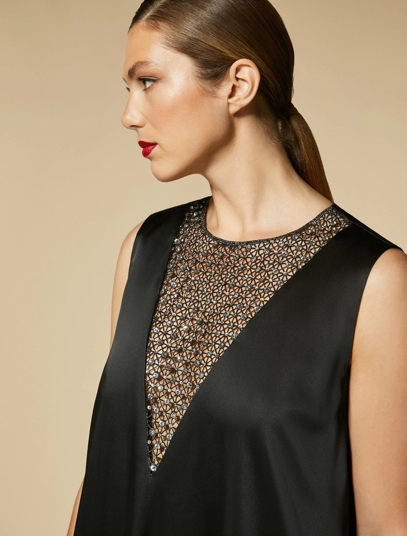 MRN-4222203 DIALOGO BLACK GOWN